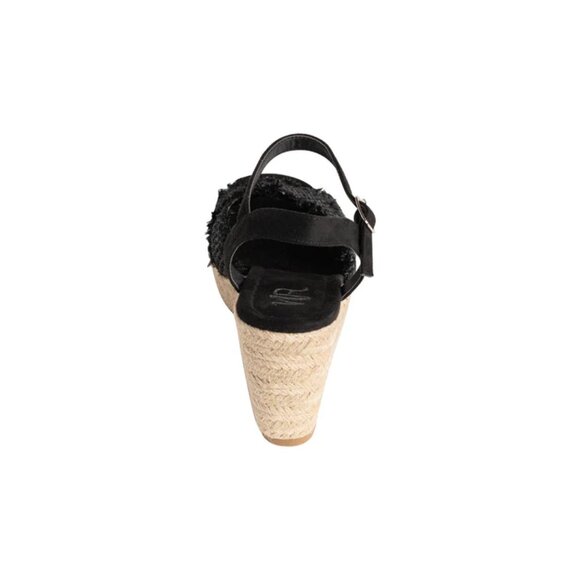 Not Rated Elinor - Picture 4 of 4